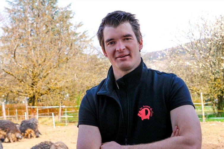 Valentin Chappuis - Eleveur de porcs fermiers à Lussery-Villars (VD)